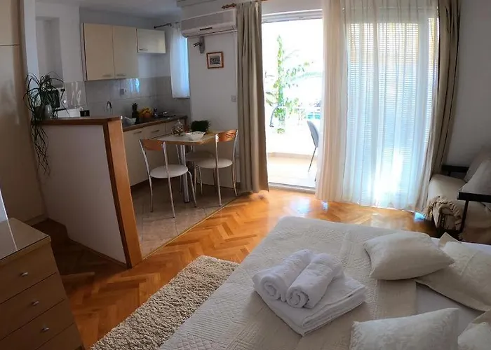 Vanja Ii * Tučepi