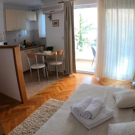 Vanja Ii * Tucepi