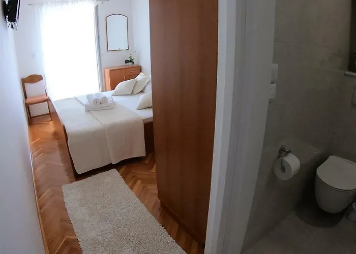 Vanja Ii * Tučepi